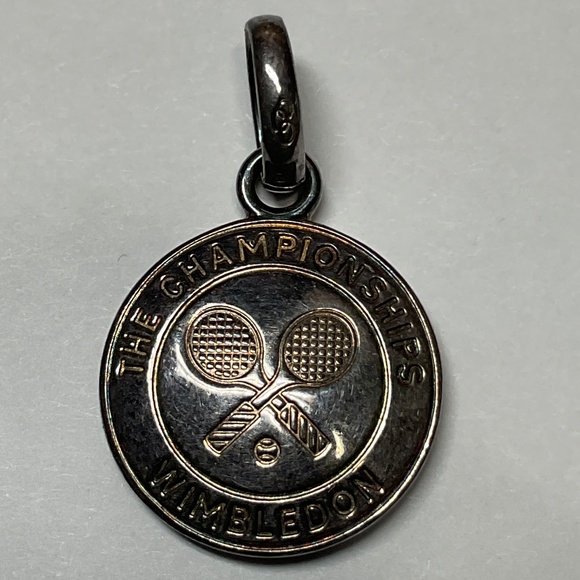 Rare Links Of London Sterling Silver WIMBLEDON Pendant. 3/4 inch diameter - Picture 1 of 6